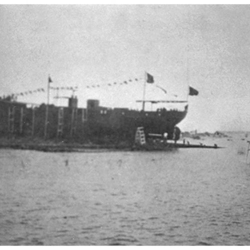 Construction du Baron Dhanis sur le Lac Tanganijka