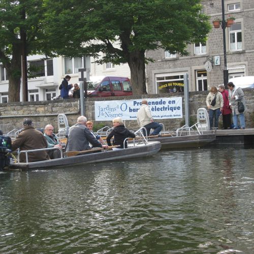 Les barques électriques de Nismes