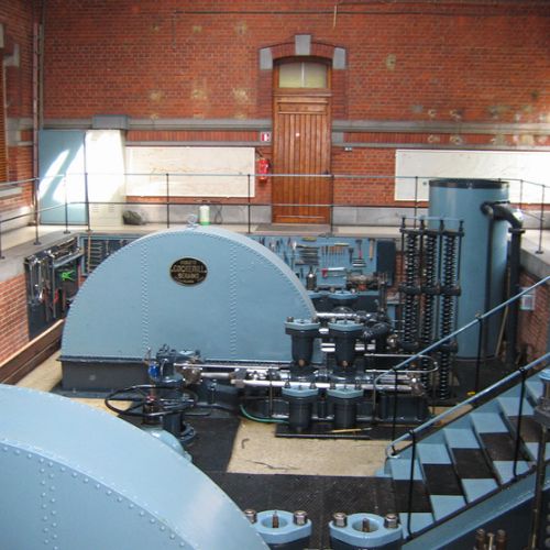 Salle des machines de l'ascenseur à bateaux